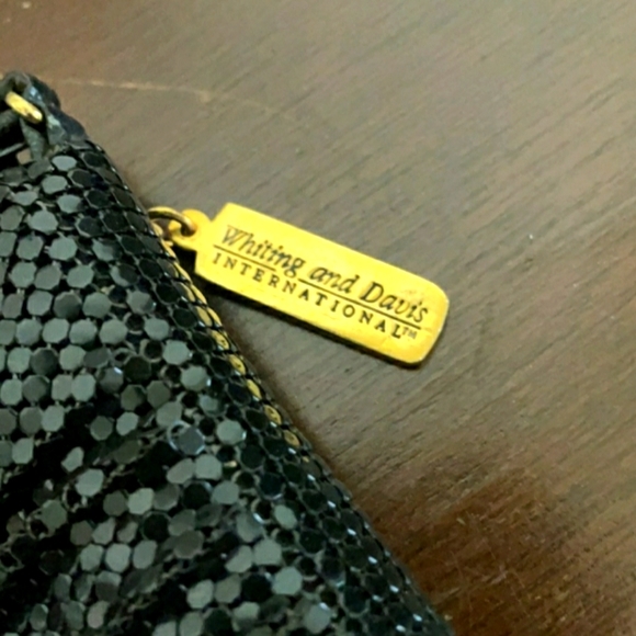 Vintage Whiting and Davis International Black Mesh Handbag - Picture 2 of 9